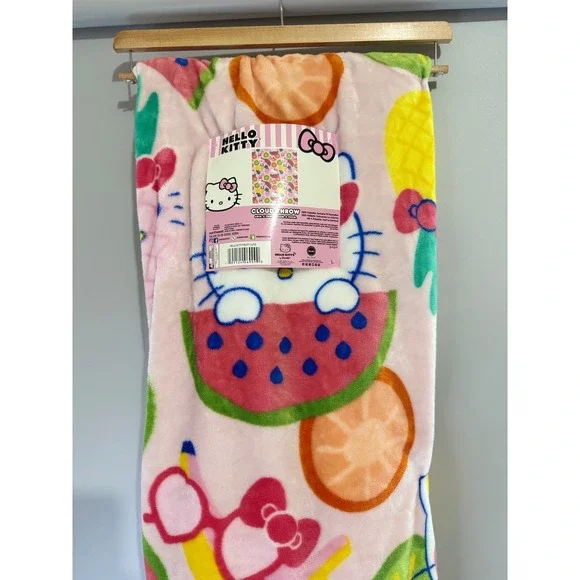 Hello Kitty Cloud Throw Blanket Pink Fruit Watermelon Cute Soft‎ 60"x70" - Picture 2 of 3